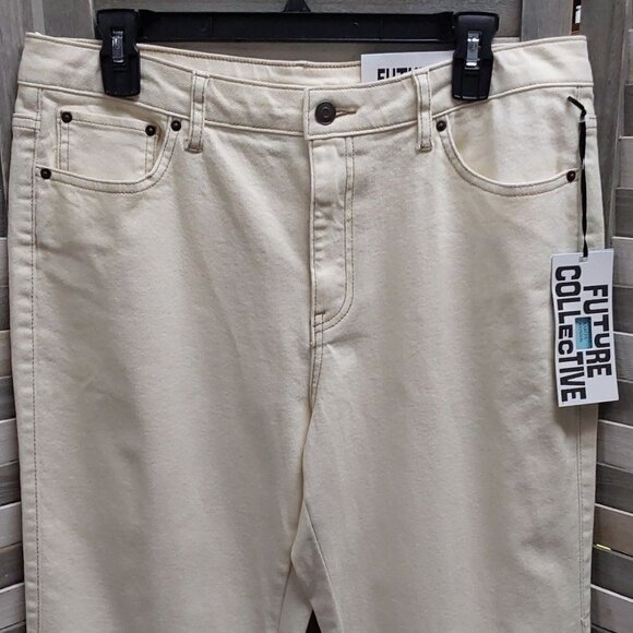 WOMEN'S FLARE LEG DENIM PANT | FUTURE COLLECTIVE | 14 - Picture 5 of 14